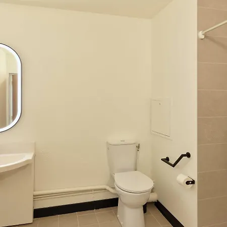 Отель Paris 3 Etoiles
